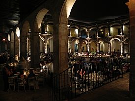 Ex Convento de San Hipolito.jpg