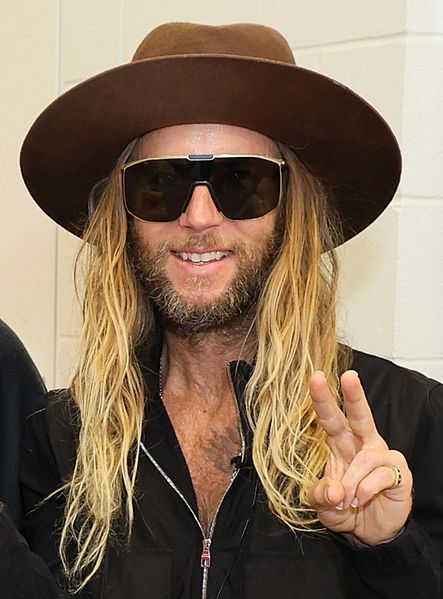 Greg Cipes (52977740520)