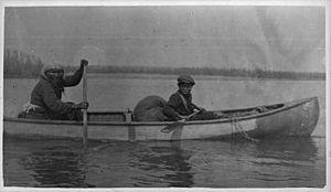 Archivo:Hareskin canoe