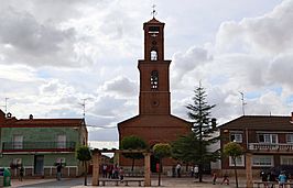 Iglesia de Santa María de Duero y aledaños