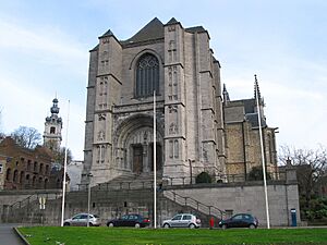 Archivo:Mons Col1JPG