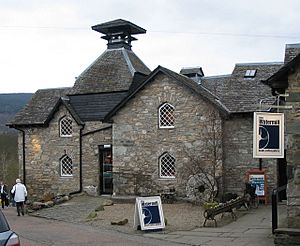 Archivo:Old watermill building, Aberfeldy
