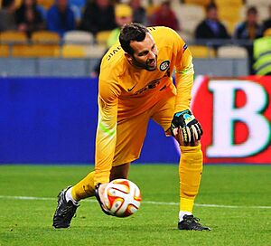 Archivo:Samir Handanovič Inter 2014