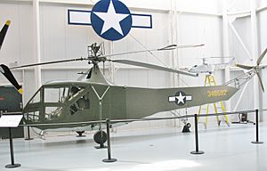 Archivo:Sikorsky R-4B U.S. Army Aviation Museum