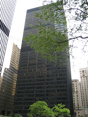 Archivo:TD Waterhouse Tower