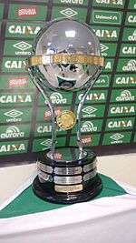 Taça da Copa Sul-Americana de 2016.jpg