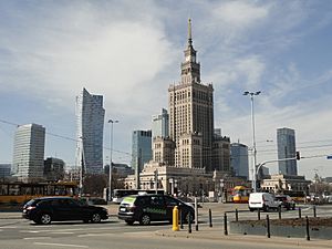 Archivo:2018 Warszawa centrum