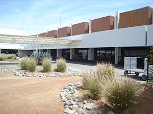 Archivo:Aeropuerto de Hermosillo 1