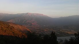 Altos Cantillana - Laguna Aculeo - panoramio.jpg