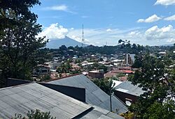 Blick auf Manado.jpg