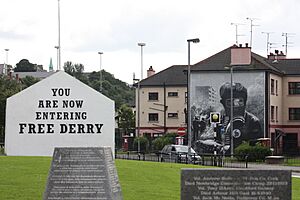 Archivo:Bogside (27), August 2009