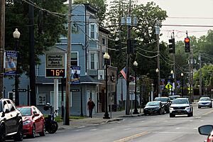 Archivo:Broadway & East Street in Fort Edward, New York