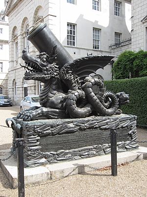 Archivo:Cádiz Memorial, Horse Guards Parade, London (2014)