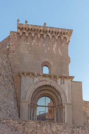 Archivo:Catedral de Cartagena, España, 2022-07-16, DD 08