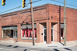 Commercial storefronts in Chadbourn.jpg
