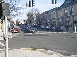 Archivo:Downtown Suffern