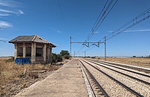 Archivo:Estación de Villamarco 01
