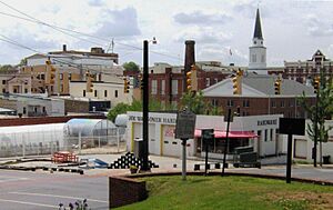 Archivo:Greeneville-tn-from-collegest1