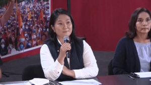 Archivo:Keiko Fujimori denuncia fraude en mesa