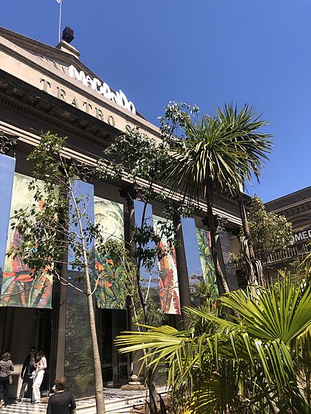 Macondo en el Teatro Solís