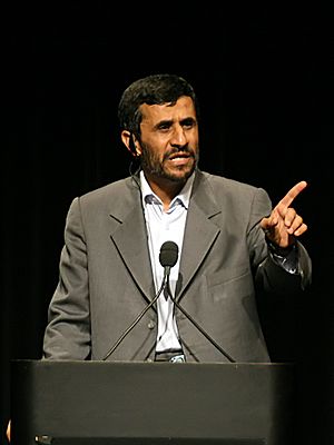 Archivo:Mahmoud Ahmadinejad