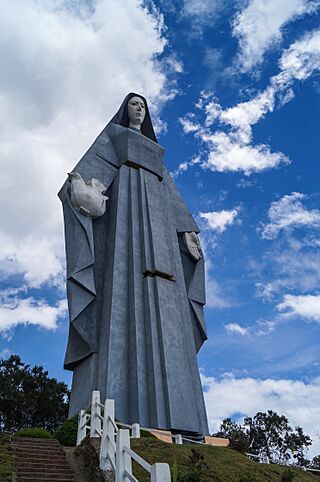 Monumento Virgen de La Paz I.jpg