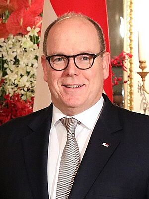 Archivo:Prince Albert II of Monaco at the Enthronement of Naruhito (3x4 cropped)