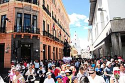 Archivo:Santa Mariana de Jesús - Procesión Quito 2016