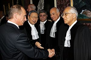 Vladimir Putin in the Netherlands 2 November 2005-5.jpg