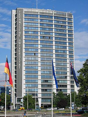 Archivo:Berlin Charlottenburg TU ZEMS
