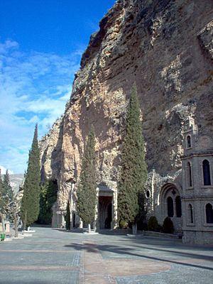 Archivo:Calasparra-santuario-Virgen-de-la-Esperanza