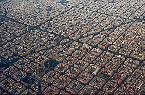 Archivo:Eixample aire cropped