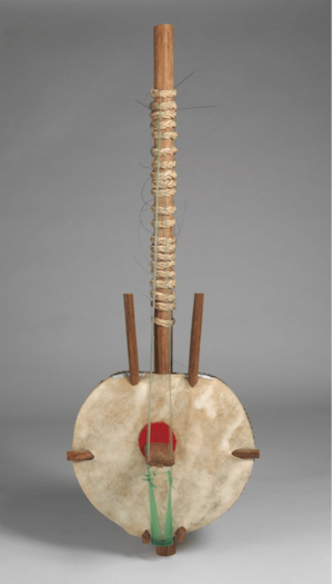 Archivo:Kora (Bridge-Harp Or Plucked Harp-Lute) (cropped)