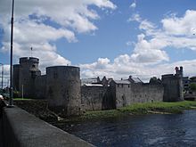 Archivo:Limerick Castle2