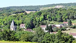 Massangis eglise (1).jpg