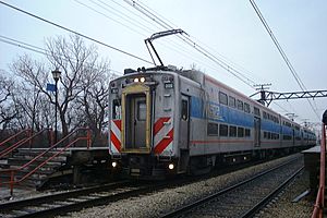 Archivo:Metra Electric train
