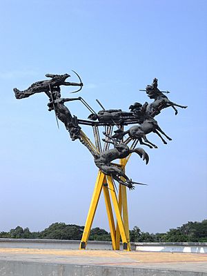 Archivo:Monumento la Gaitana de Neiva Huila Colombia