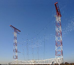 Archivo:Moosbrunn SW Antenna