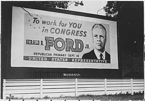 Archivo:Photograph of a Billboard for Congressional Candidate Gerald R. Ford, Jr.'s Republican Primary Campaign - NARA - 187021