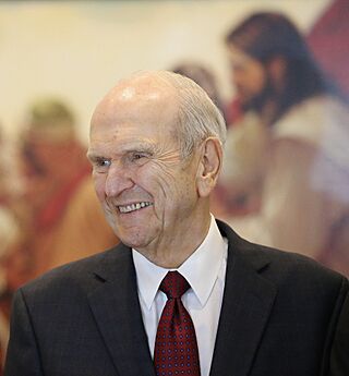 Russell M Nelson (cropped).jpg