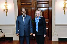 Archivo:Secretary Clinton Meets With Somali President Hassan Sheikh (8390420957)