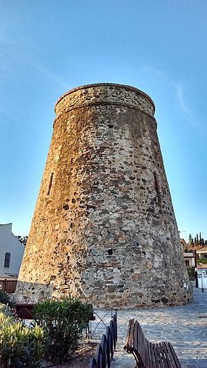 Archivo:Torre de chilches (1)