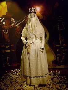 Vestit de Moma, Museu d'Història de València.JPG
