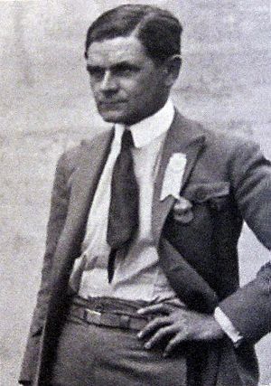 Archivo:Vittorio Pozzo 1920 year
