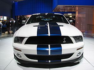 Archivo:2007 Ford Shelby GT500 Detroit