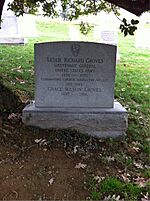 Archivo:ANCExplorer Leslie Groves grave