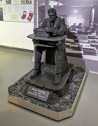 Alan Turing by Stephen Kettle 2007.jpg