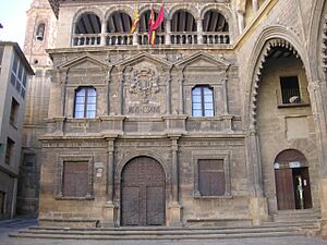 Archivo:Ayuntamiento de Alcañiz