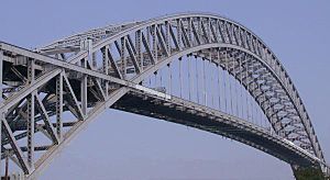 Archivo:Bayonne bridge from Port Richmond