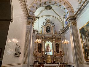 Archivo:Capella Mare de Deu de la Salut. Església Ròtova
